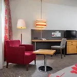 Sunday Frankfurt Airport - 4* 新伊森堡