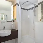 Sunday Frankfurt Airport - 4* 新伊森堡