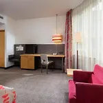 Sunday Frankfurt Airport - Hotel 4*