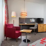 Hotel Sunday Frankfurt Airport - Neu-Isenburg