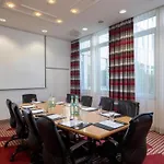 Hotel Sunday Frankfurt Airport - Neu-Isenburg