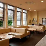 酒店 Sunday Frankfurt Airport - 4*
