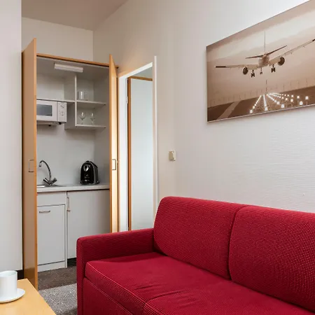 Frankfurt Airport - Neu-isenburg, An Ihg Neu-Isenburg