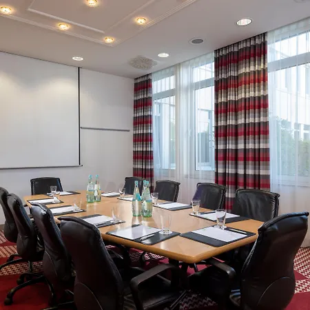 Frankfurt Airport - Neu-isenburg, An Ihg Hotel 4*