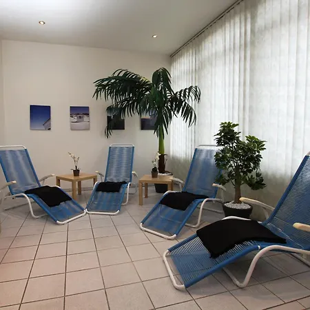 Frankfurt Airport - By Ihg Hotel 4*