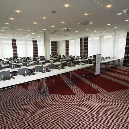 Frankfurt Airport - By Ihg Hotel 4*