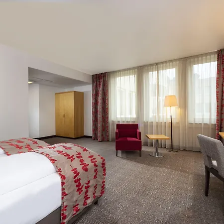 Hotel Sunday Frankfurt Airport - Neu-Isenburg