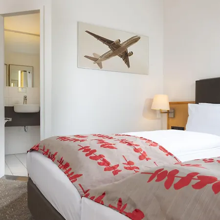 Sunday Frankfurt Airport - 4*