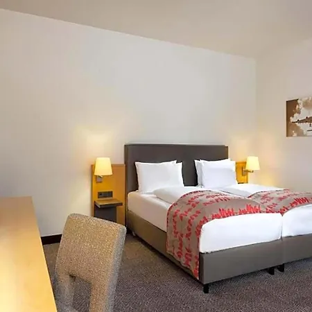 Sunday Frankfurt Airport - Hotel