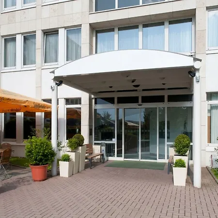 Sunday Frankfurt Airport - Hotel