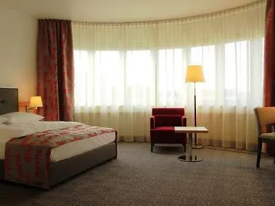 Frankfurt Airport - Neu-isenburg, An Ihg Hotel