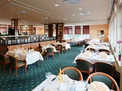 Frankfurt Airport - By Ihg 4*