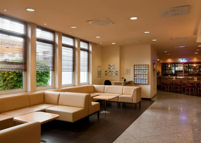 Frankfurt Airport - By Ihg